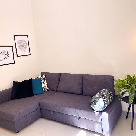 Paggeria Apartment Parma Bagian luar foto