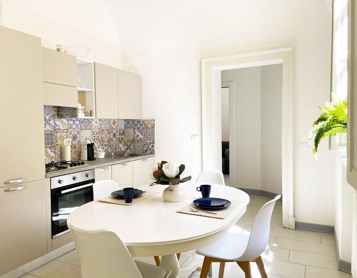 Paggeria Apartment Parma Bagian luar foto
