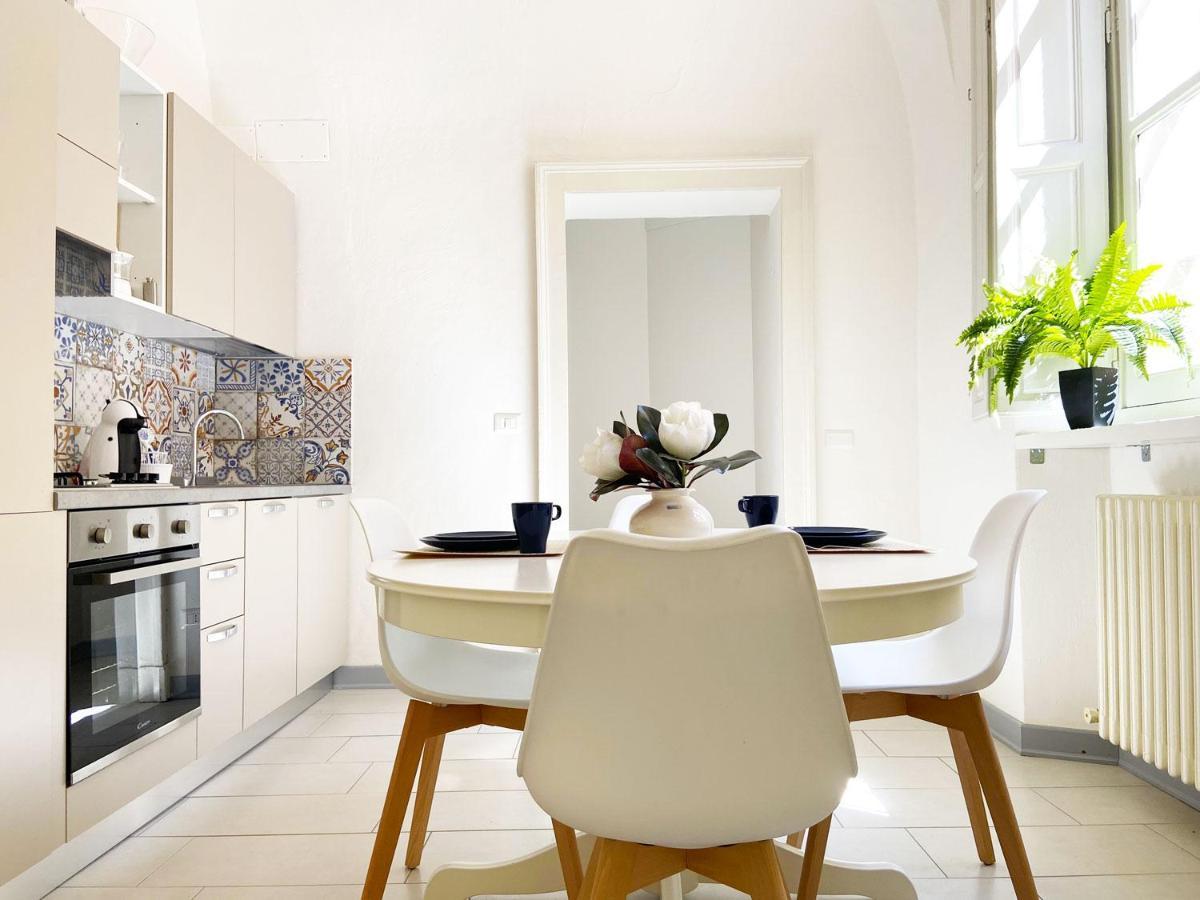 Paggeria Apartment Parma Bagian luar foto